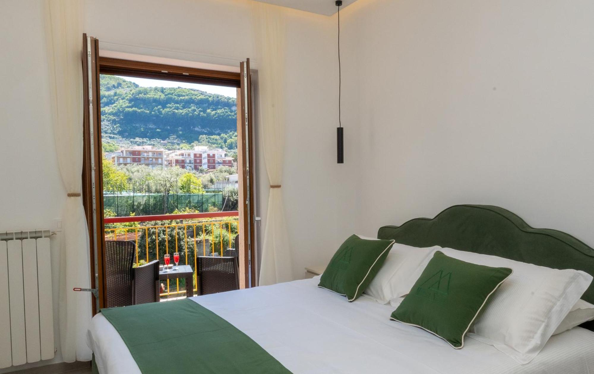 Mifra Suites Sorrento Exteriér fotografie