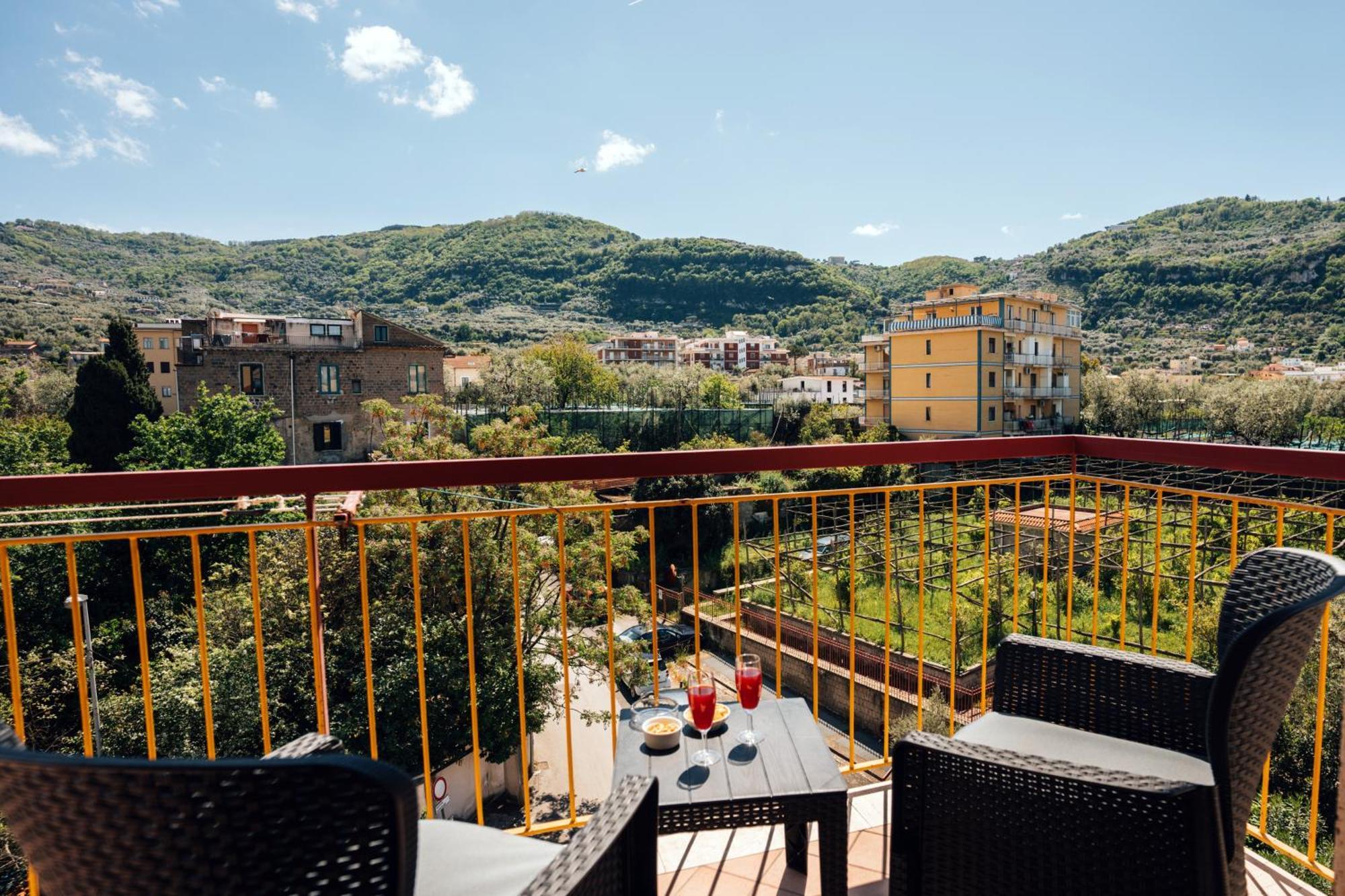 Mifra Suites Sorrento Exteriér fotografie