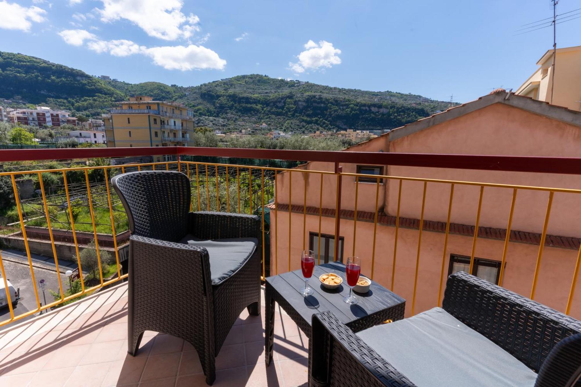 Mifra Suites Sorrento Exteriér fotografie